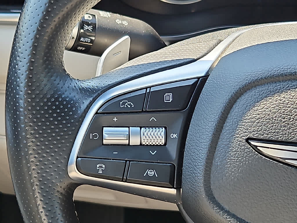 Used 2025 Genesis G70 2.5T AWD/4WD image 20