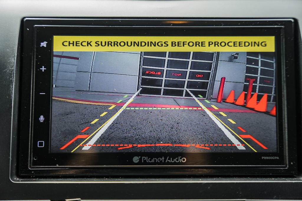 Used 2010 Toyota Tundra 4x4 CrewMax image 50