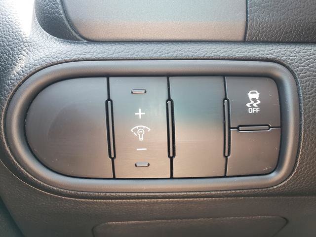 Certified 2018 Kia Forte LX FWD image 29