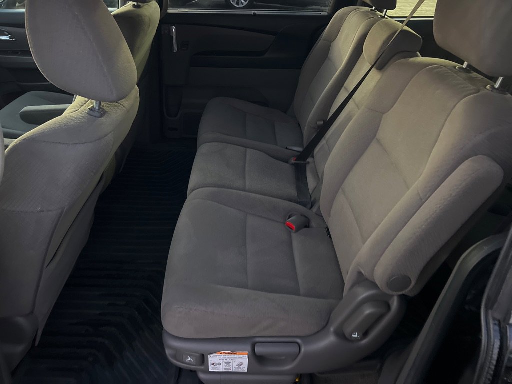 Used 2016 Honda Odyssey SE image 12