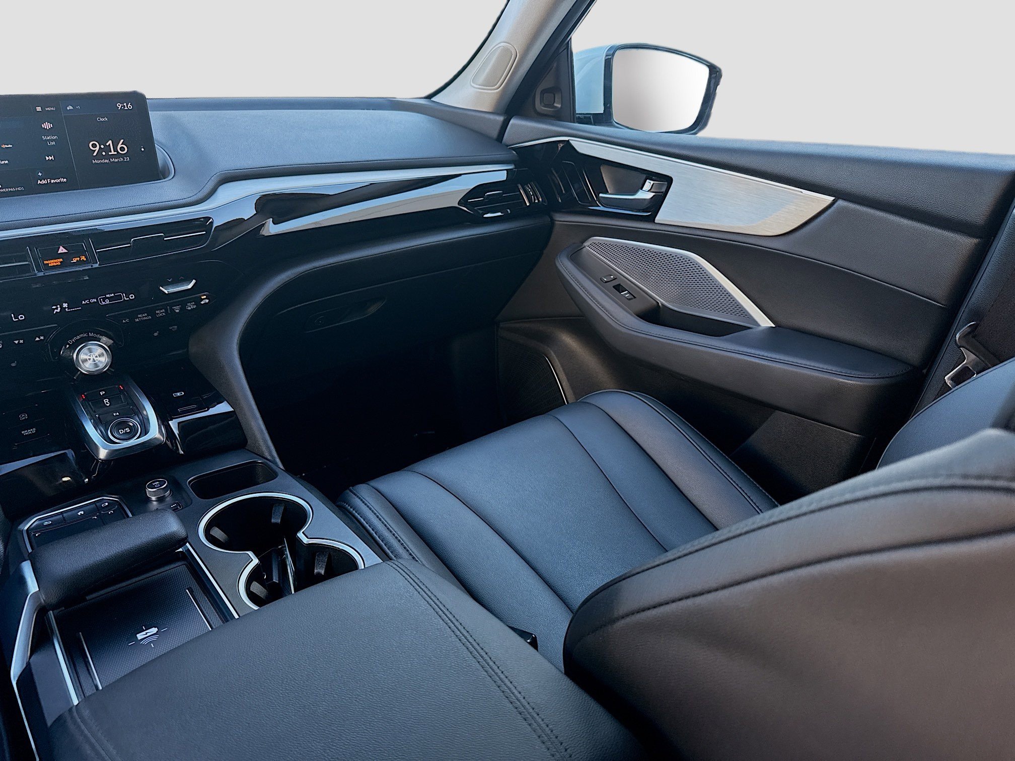 Used 2024 Acura MDX FWD image 21