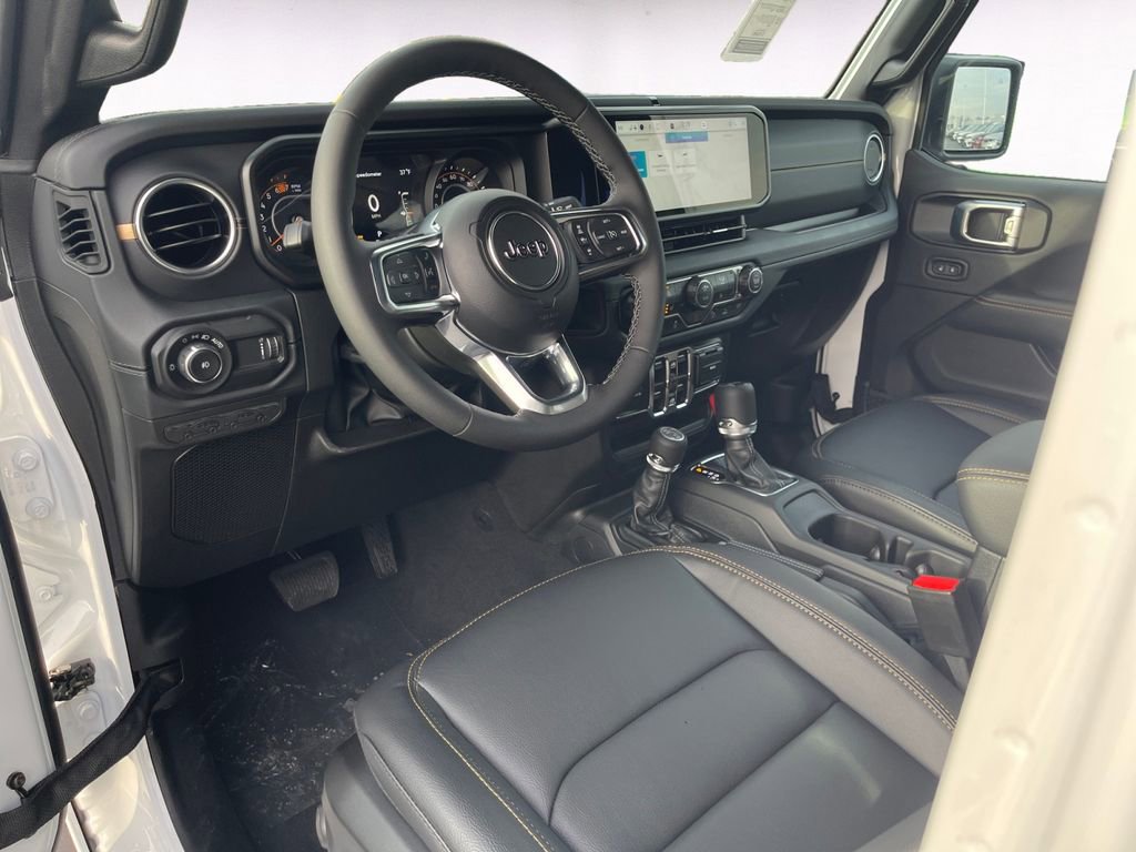 New 2026 Jeep Wrangler Sahara image 10