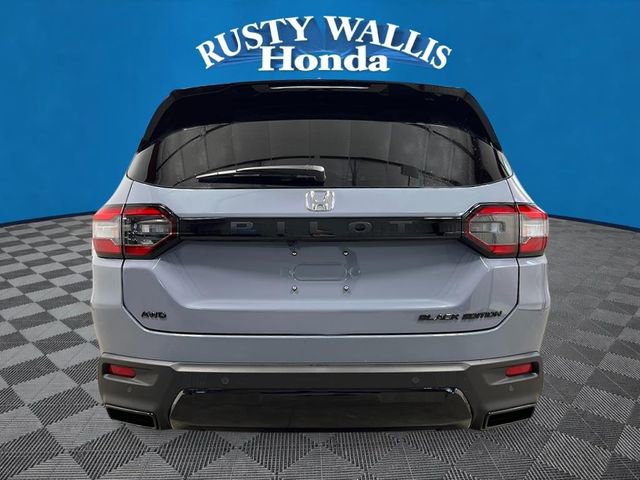 New 2026 Honda Pilot Black Edition image 4