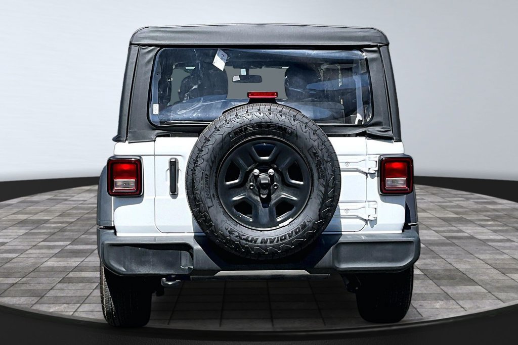 Certified 2025 Jeep Wrangler Sport AWD/4WD image 23