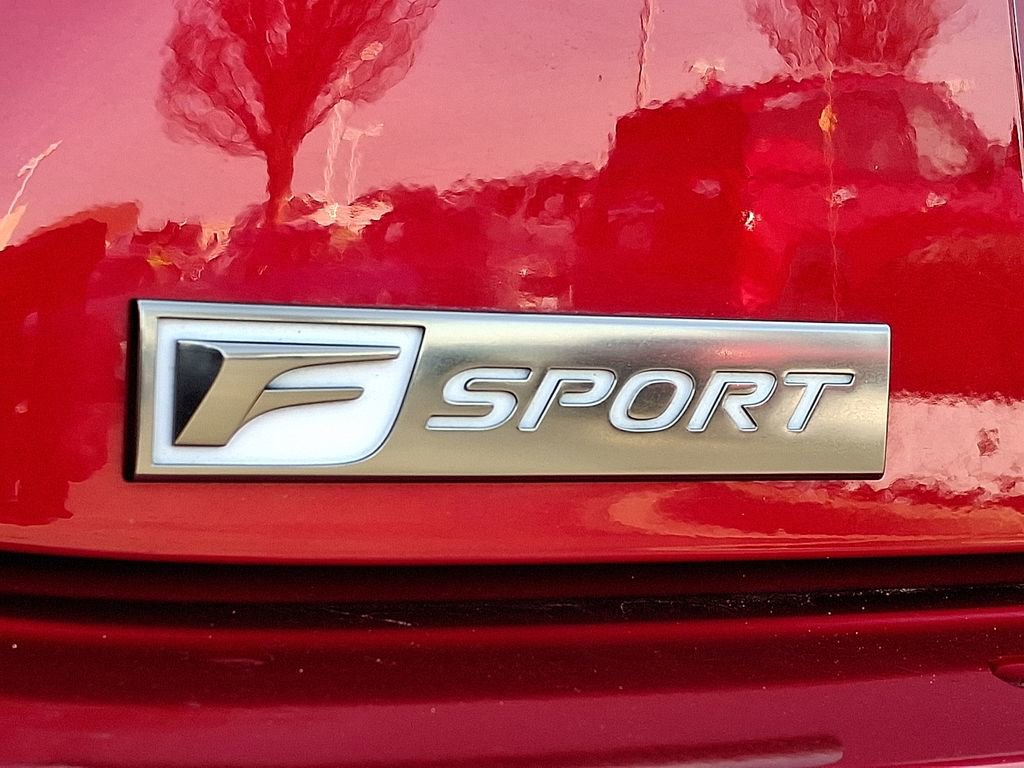 Used 2015 Lexus RC 350 w/ F Sport w/Summer Tires image 34