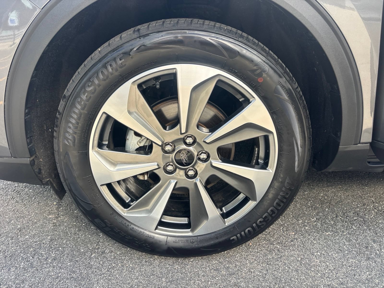 Used 2023 Ford Escape Platinum AWD/4WD image 47