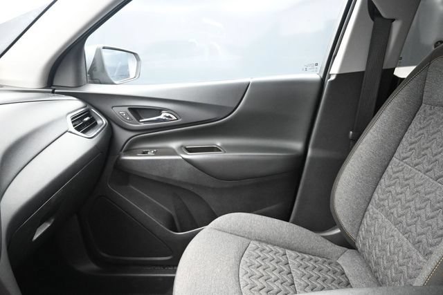 Used 2024 Chevrolet Equinox LT AWD/4WD image 36