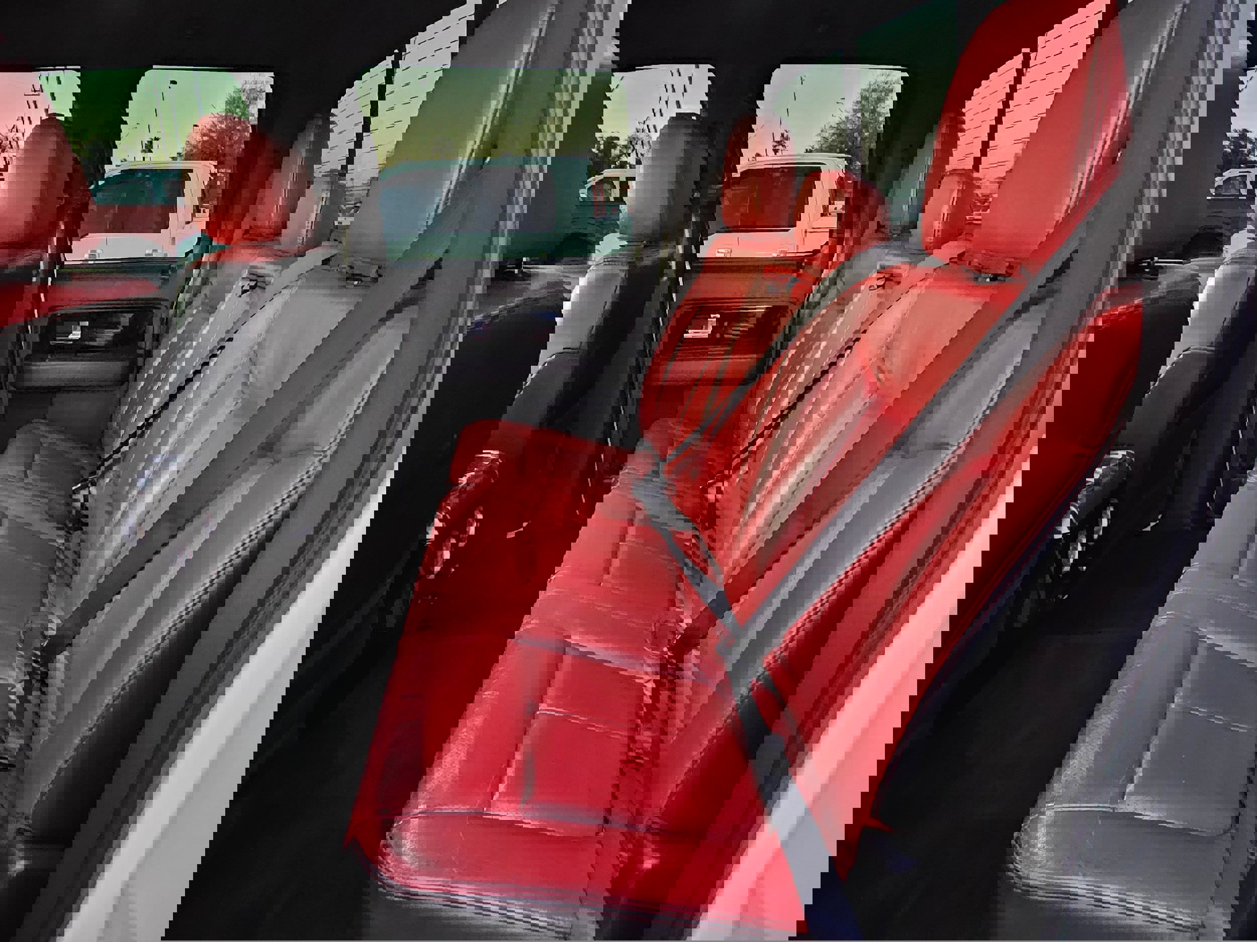 Used 2013 Ford F150 Limited image 25