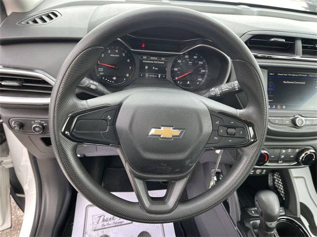 Used 2023 Chevrolet TrailBlazer LS image 14