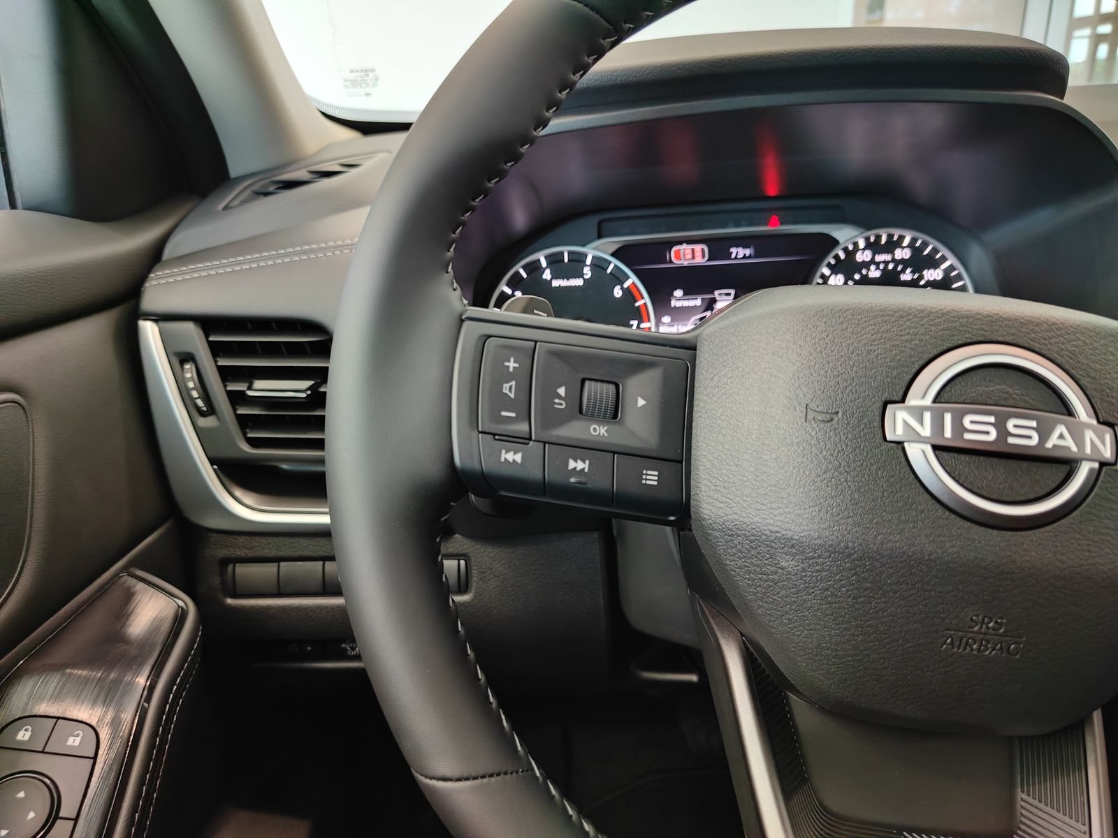 New 2026 Nissan Rogue SV AWD/4WD image 20