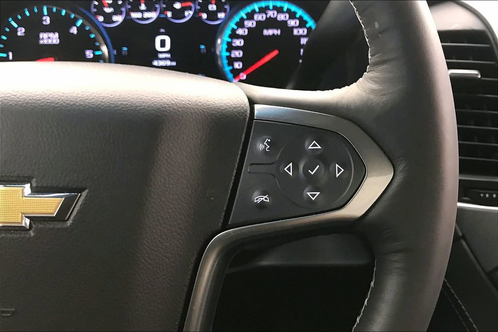 Used 2017 Chevrolet Tahoe LT w/ Luxury Package RWD image 18