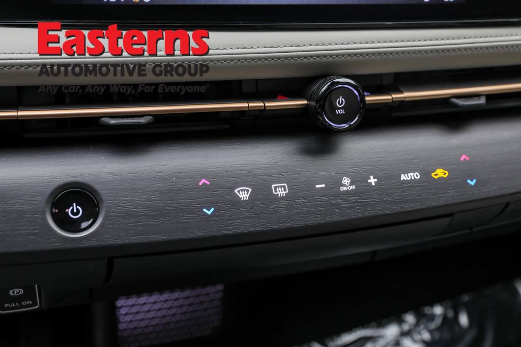 Used 2023 Nissan Ariya FWD image 20