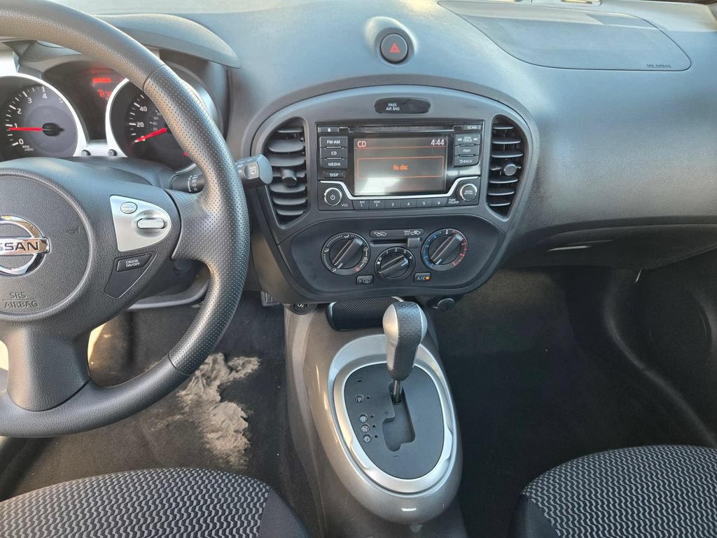Used 2016 Nissan Juke S FWD image 20