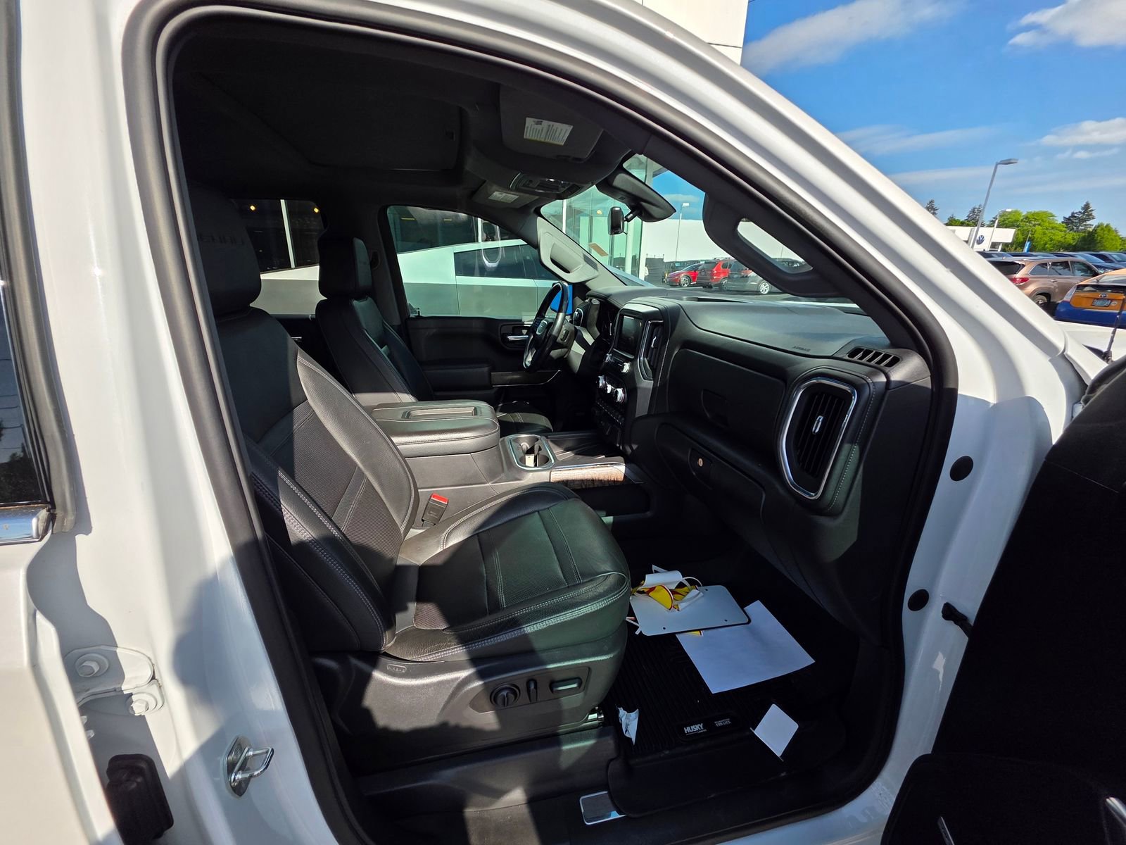 Used 2021 GMC Sierra 1500 Denali w/ Denali Ultimate Package AWD/4WD image 15