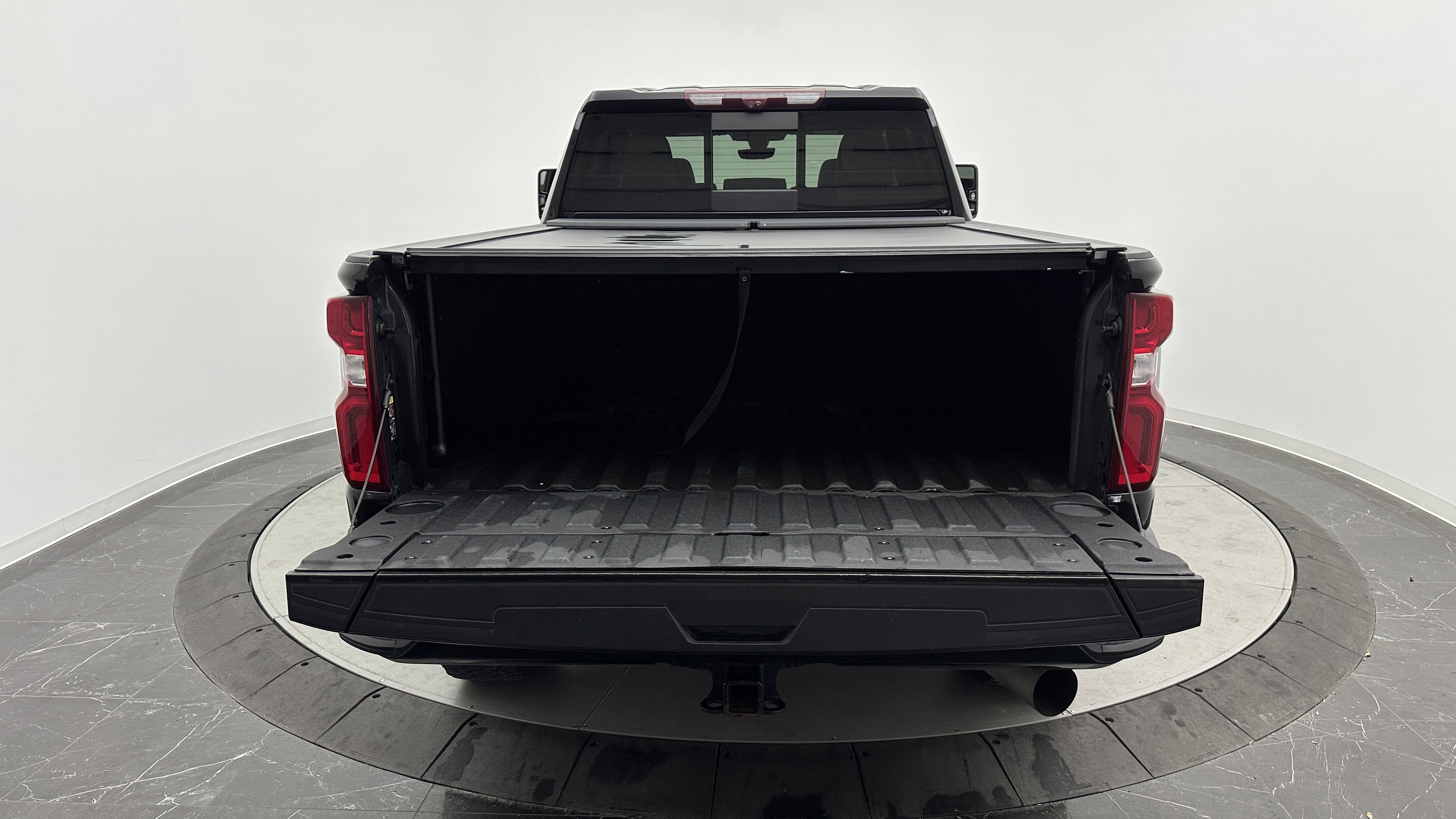 Used 2023 Chevrolet Silverado 2500 High Country w/ Z71 Off-Road Package image 30