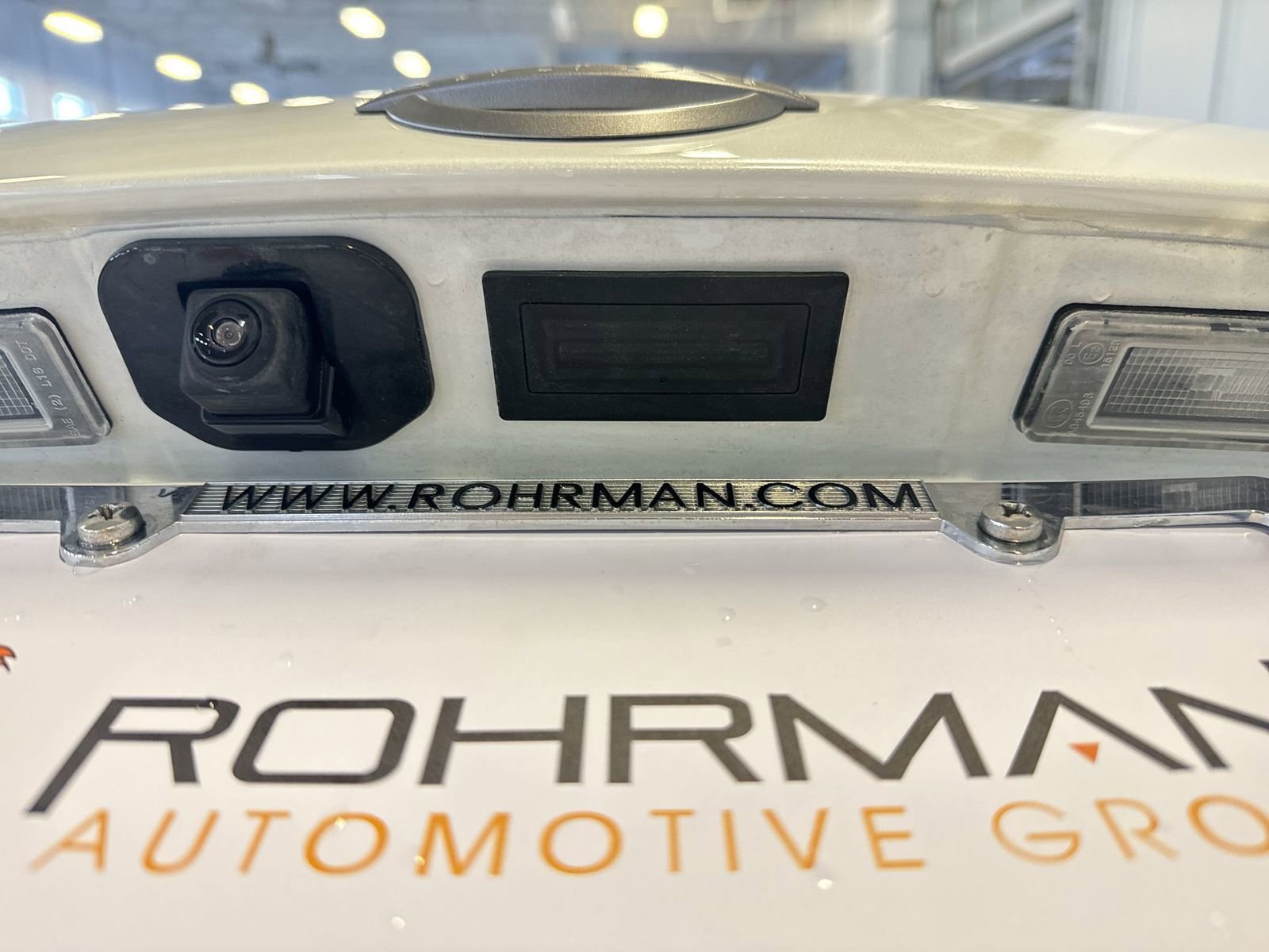 Used 2025 Nissan Sentra SV image 34