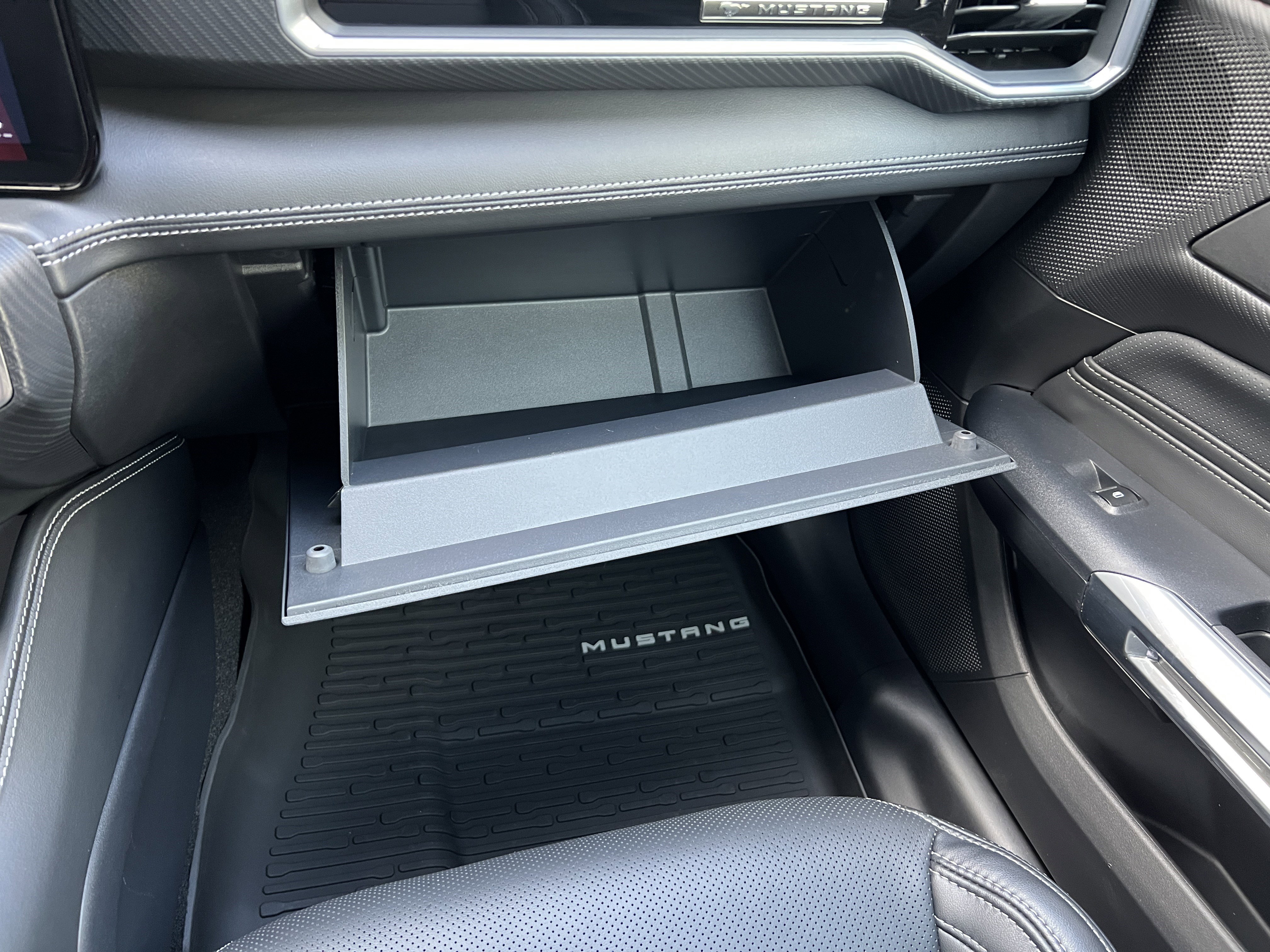 Used 2025 Ford Mustang GT Premium w/ GT Performance Package image 35