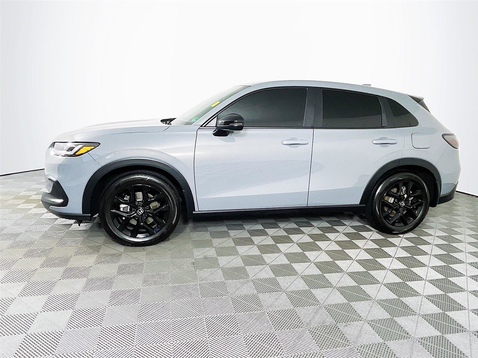 Used 2024 Honda HR-V Sport image 4