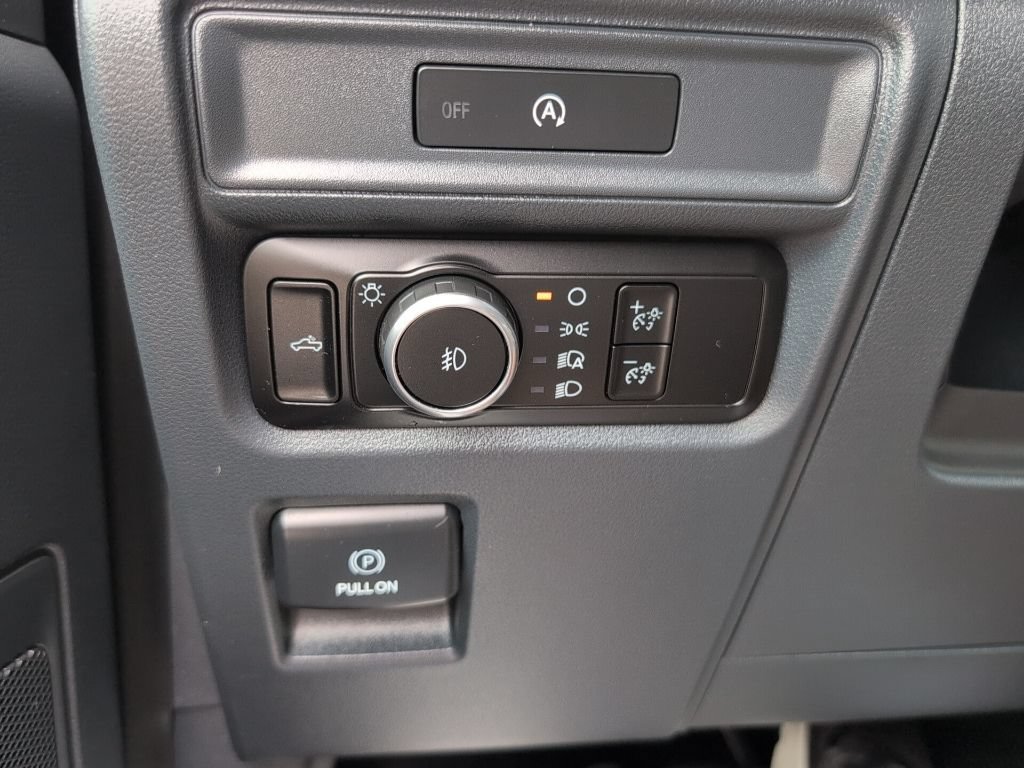 Certified 2025 Ford F150 STX w/ Equipment Group 200A RWD image 22