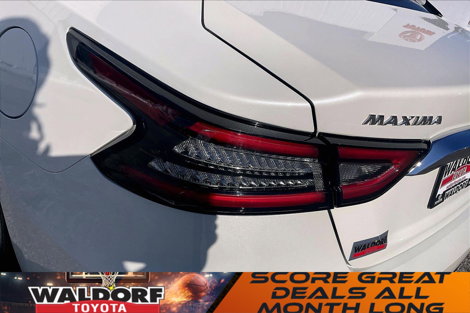 Used 2023 Nissan Maxima SV w/ Floor Mat Group image 33