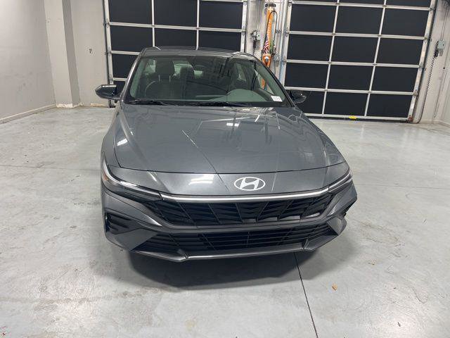 New 2026 Hyundai Elantra Sport FWD image 2