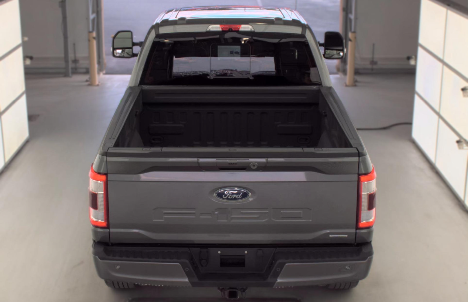 Used 2021 Ford F150 Lariat w/ Equipment Group 502A High AWD/4WD image 5