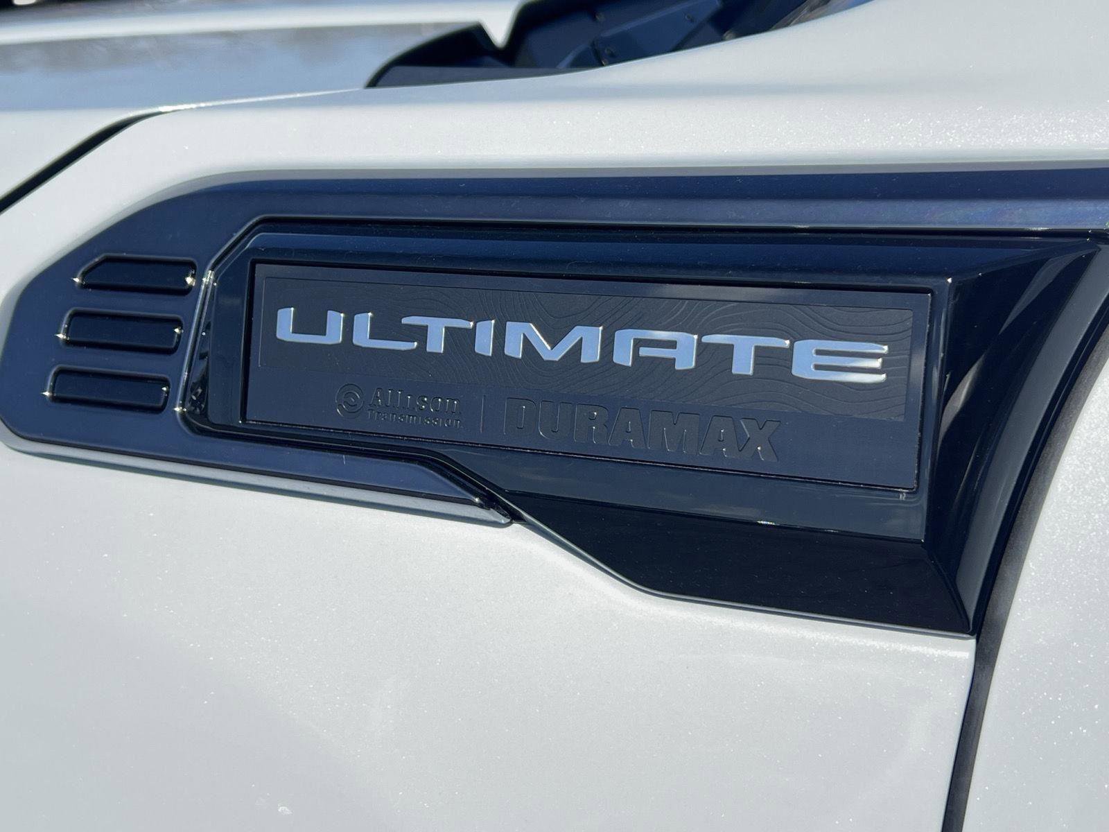 New 2026 GMC Sierra 3500 Denali Ultimate w/ LPO, Black Badging Package image 10