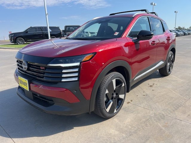 New 2026 Nissan Kicks SR image 3