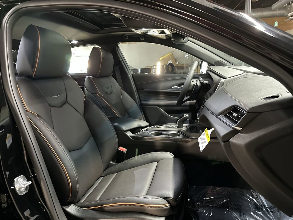 Used 2025 Cadillac CT4 V image 25