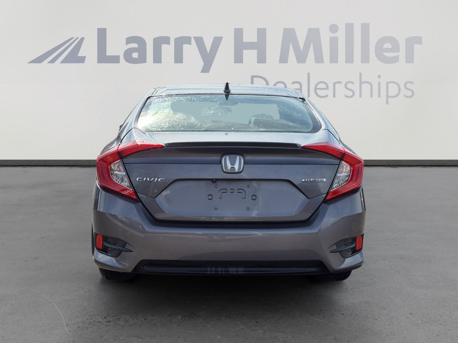 Used 2016 Honda Civic Touring image 4