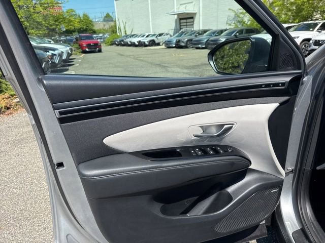 Certified 2022 Hyundai Tucson Limited AWD/4WD image 35
