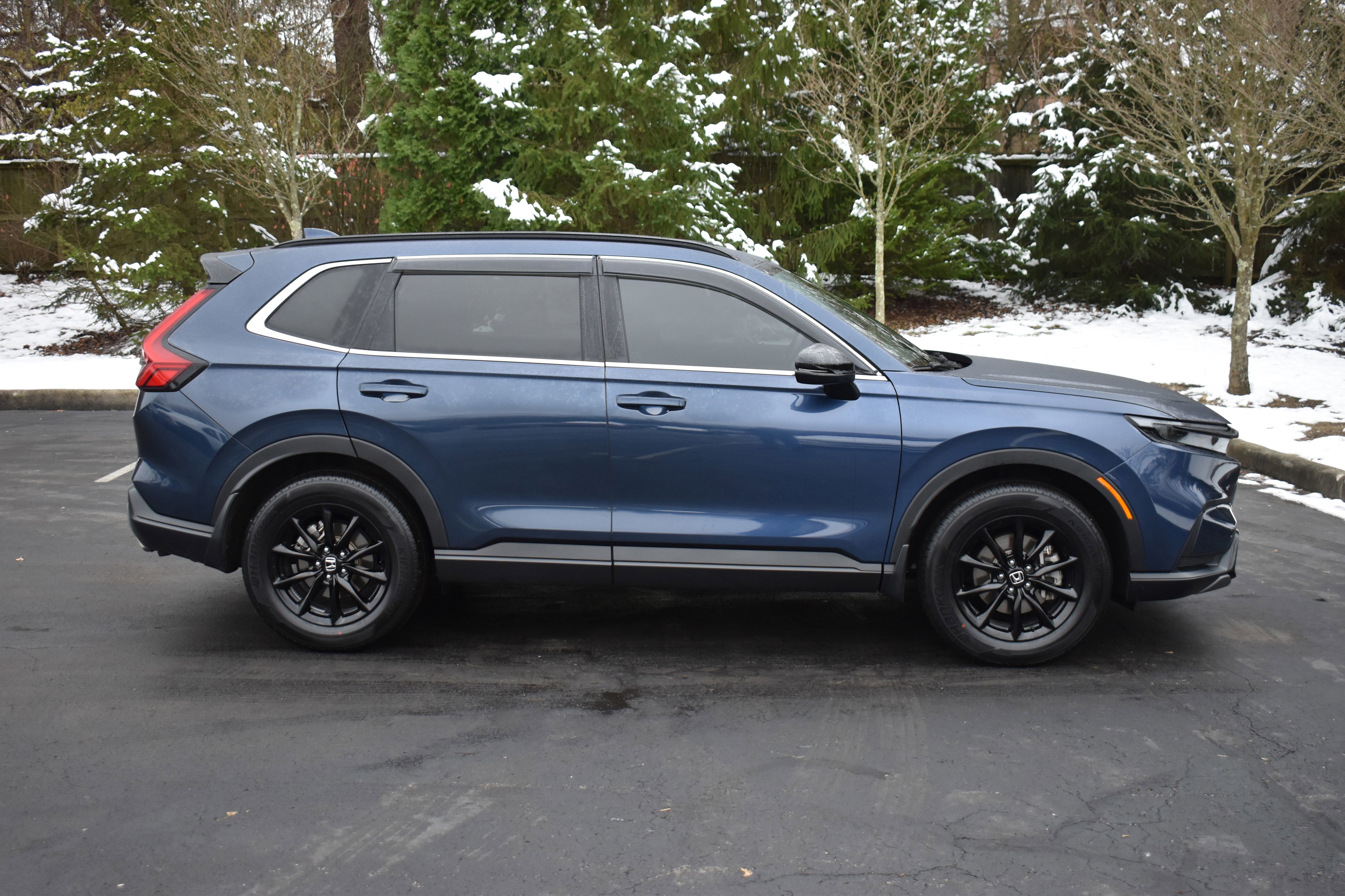 Certified 2025 Honda CR-V Sport image 33