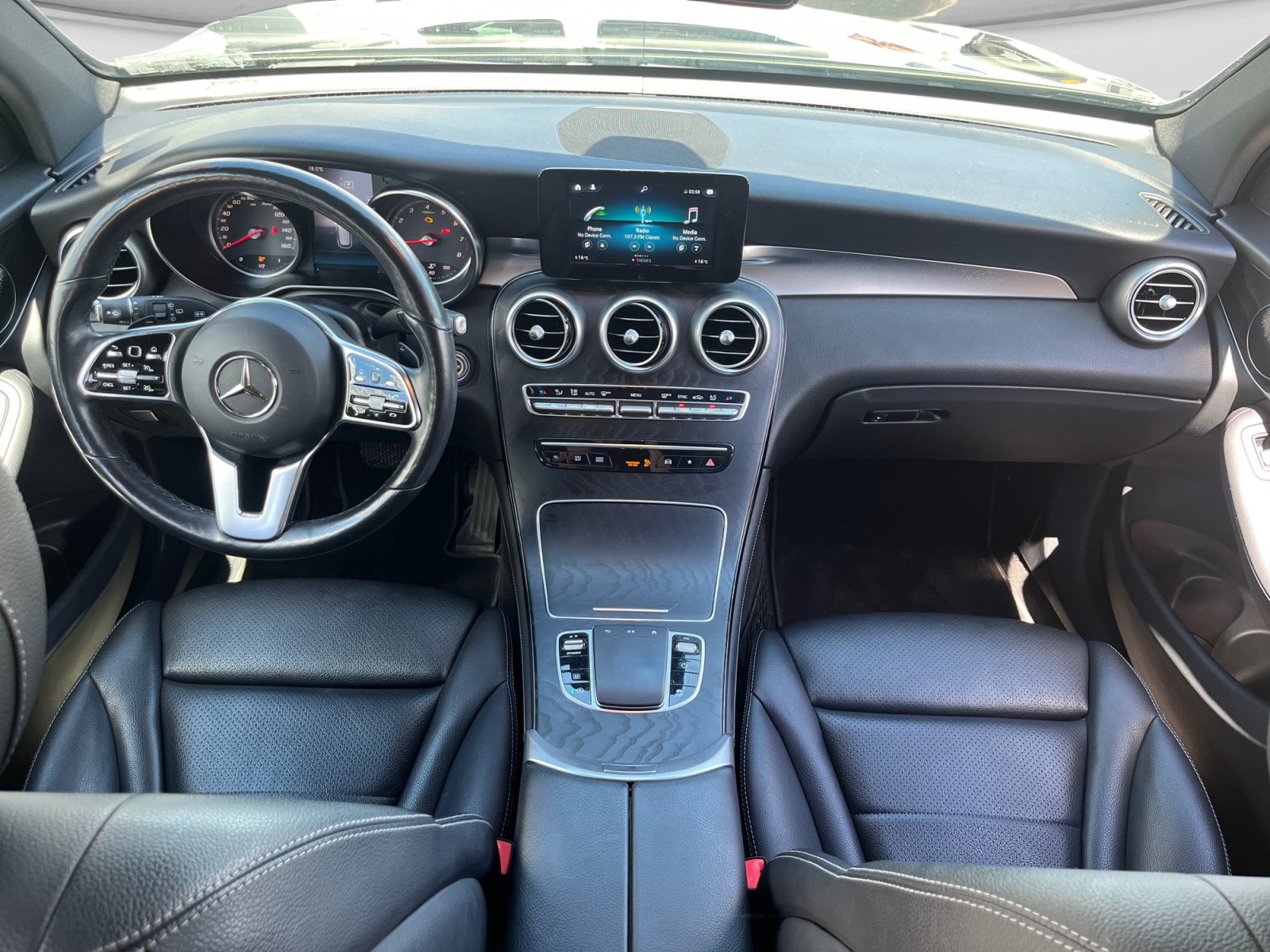 Used 2020 Mercedes-Benz GLC 300 4MATIC image 12