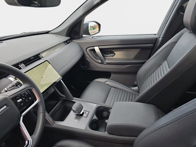 Used 2024 Land Rover Discovery Sport Dynamic SE image 25
