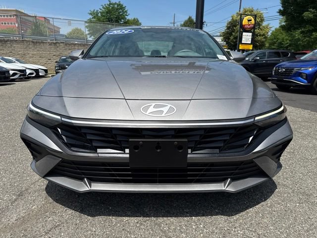 Used 2024 Hyundai Elantra SEL FWD video 2