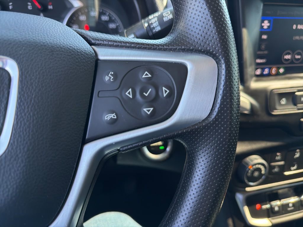 Used 2024 GMC Terrain SLE FWD image 11