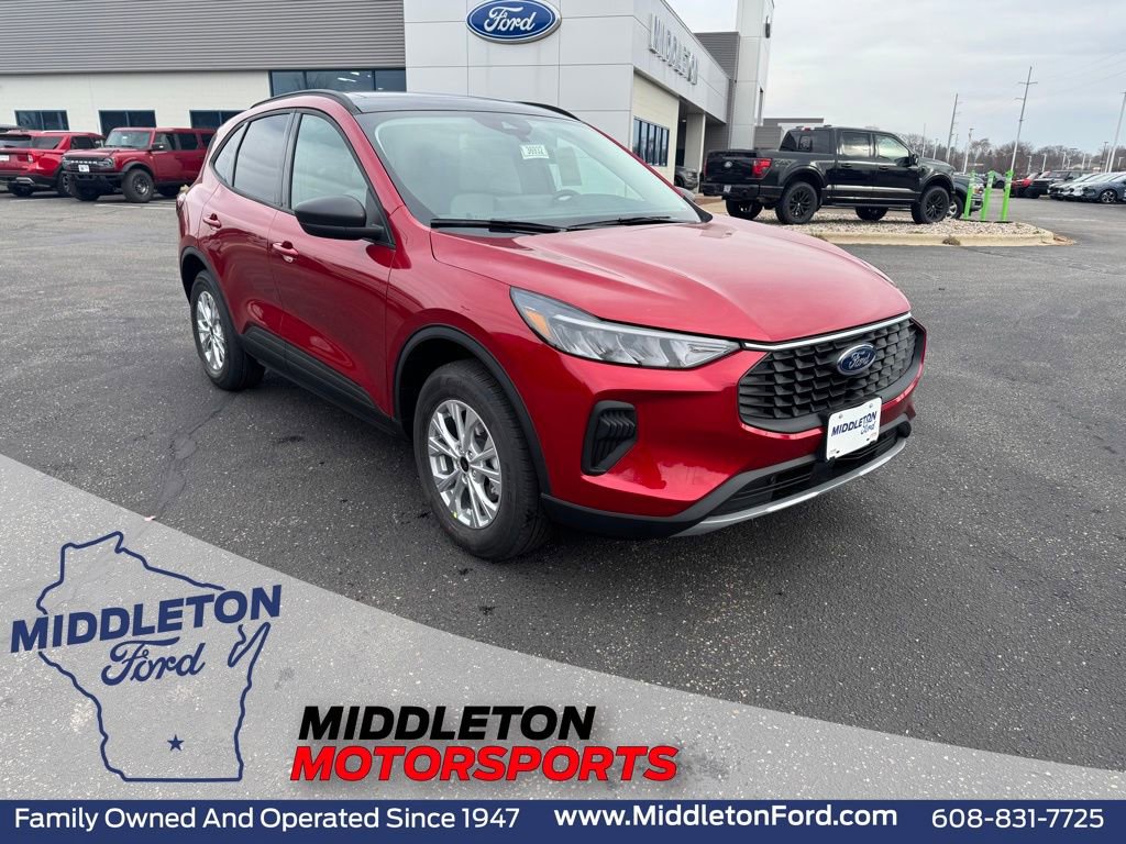 New 2026 Ford Escape Active w/ Tech Pack #1 AWD/4WD image 1