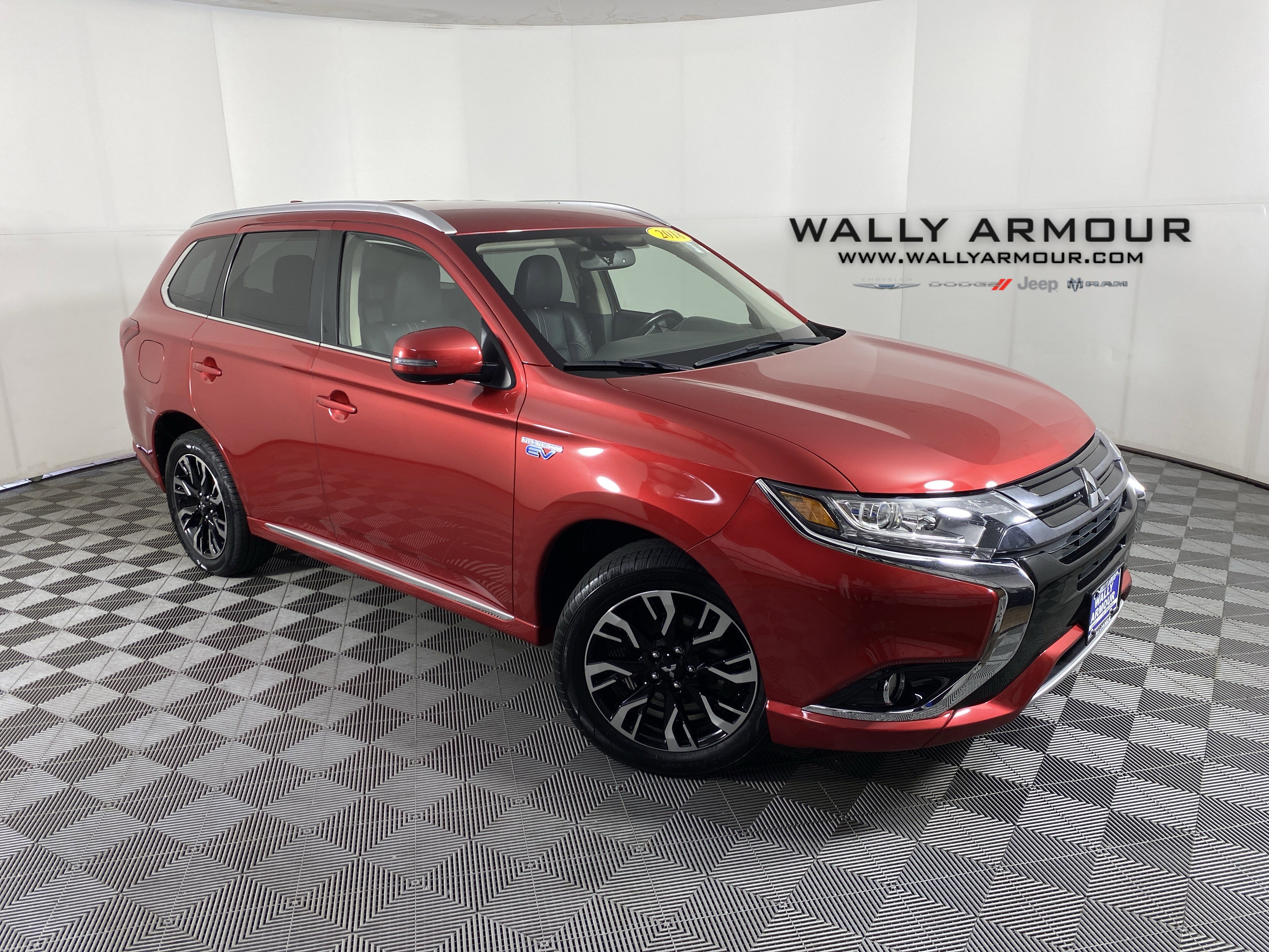 Used 2018 Mitsubishi Outlander SEL