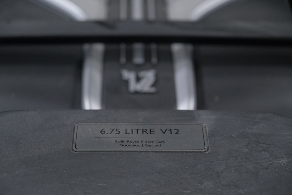 Used 2026 Rolls-Royce Cullinan image 86