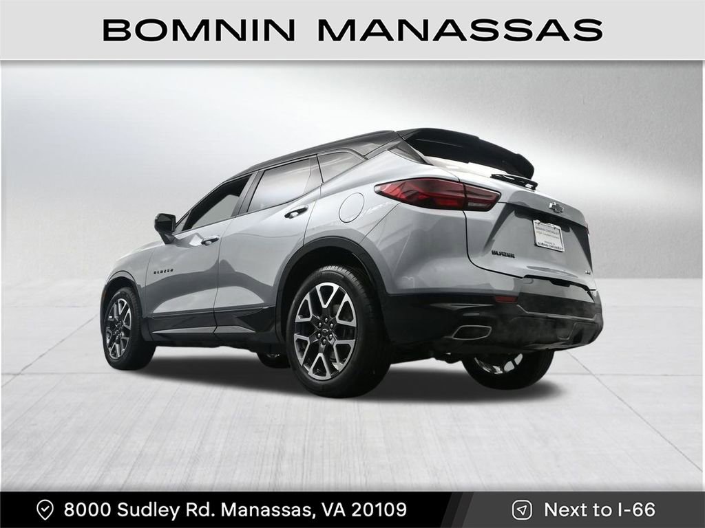 Used 2024 Chevrolet Blazer RS w/ Driver Confidence II Package image 32