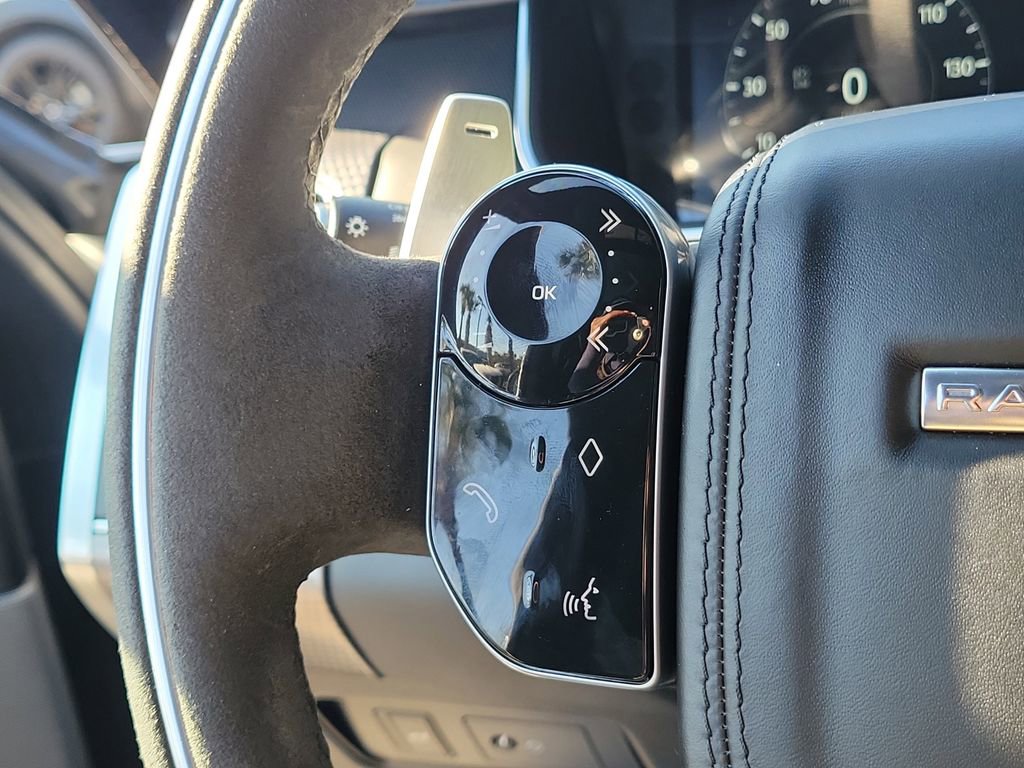 Used 2021 Land Rover Range Rover Sport HST image 27