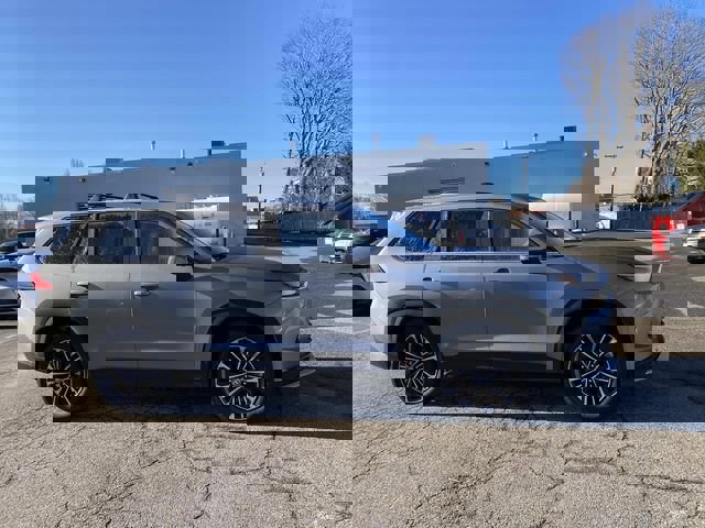 New 2026 Toyota Grand Highlander AWD Hybrid image 2