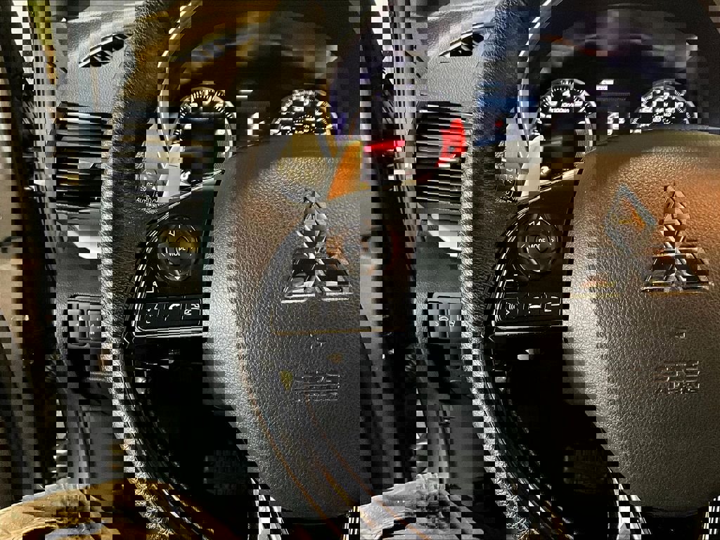 Used 2024 Mitsubishi Eclipse Cross SE AWD/4WD image 23