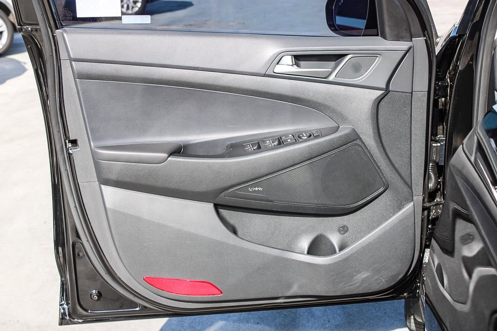 Used 2021 Hyundai Tucson Ultimate w/ Cargo Package FWD image 22