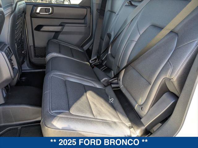 New 2025 Ford Bronco Badlands AWD/4WD image 16