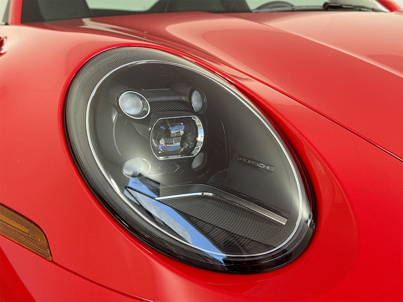 Certified 2022 Porsche 911 Carrera image 28