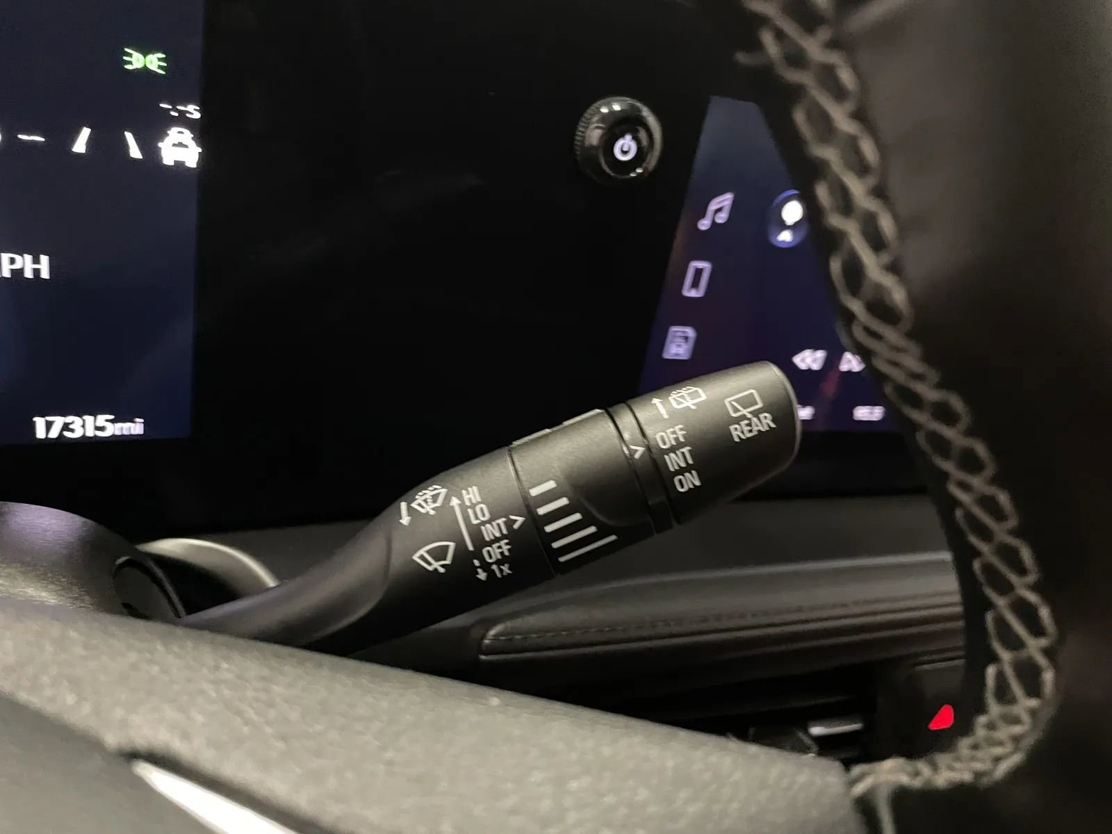 Used 2025 Buick Encore GX Preferred image 22