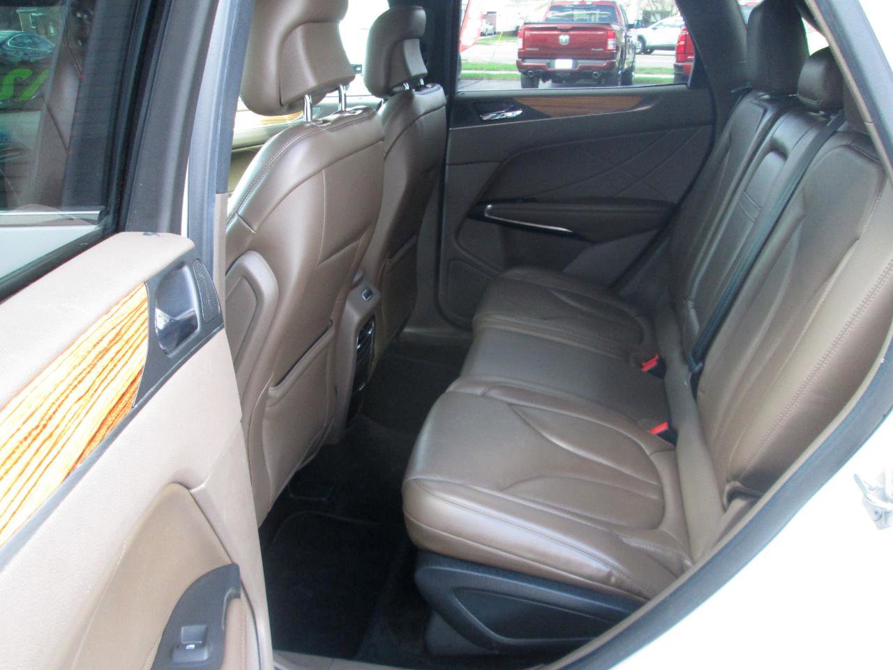 Used 2016 Lincoln MKC Reserve w/ Lincoln MKC Climate Package image 14