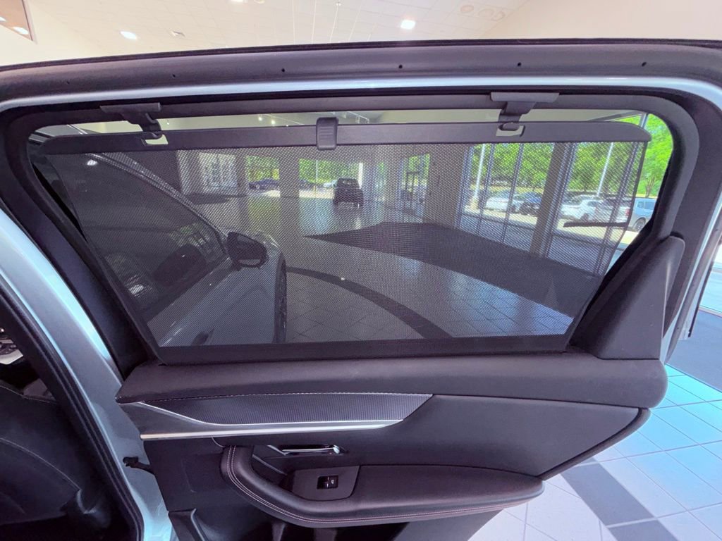 Used 2024 MAZDA CX-90 Plug-In Hybrid w/ Premium Pkg AWD/4WD image 16