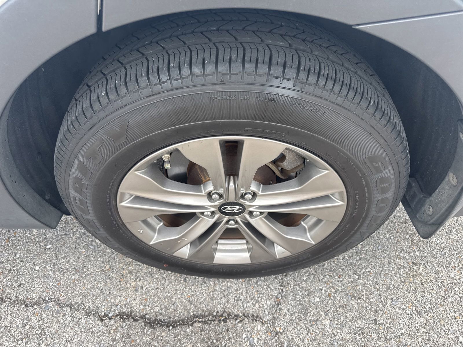 Used 2016 Hyundai Santa Fe Sport FWD image 9